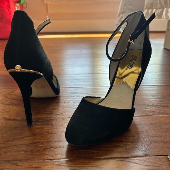 Michael Kors Heels - Picture 3 of 6